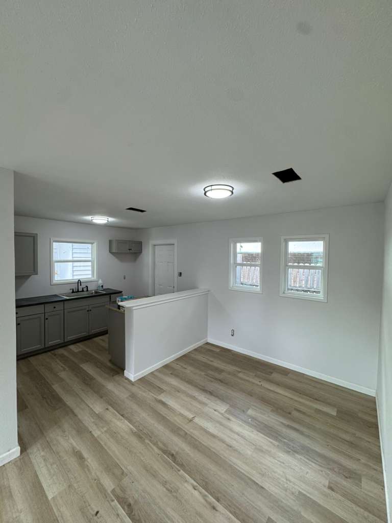 6614 Brownleaf Kitchen